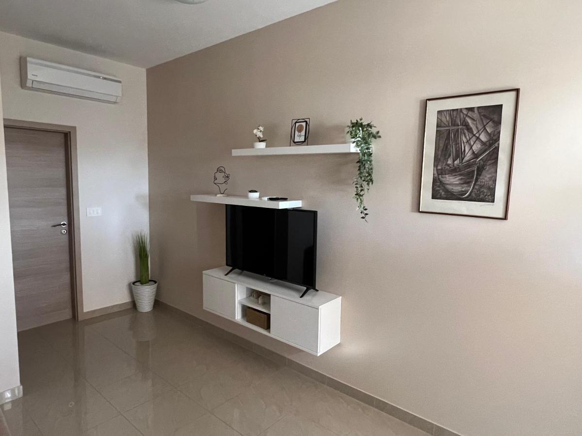 Apartmani Nina I Niko Ugljan Szoba fotó