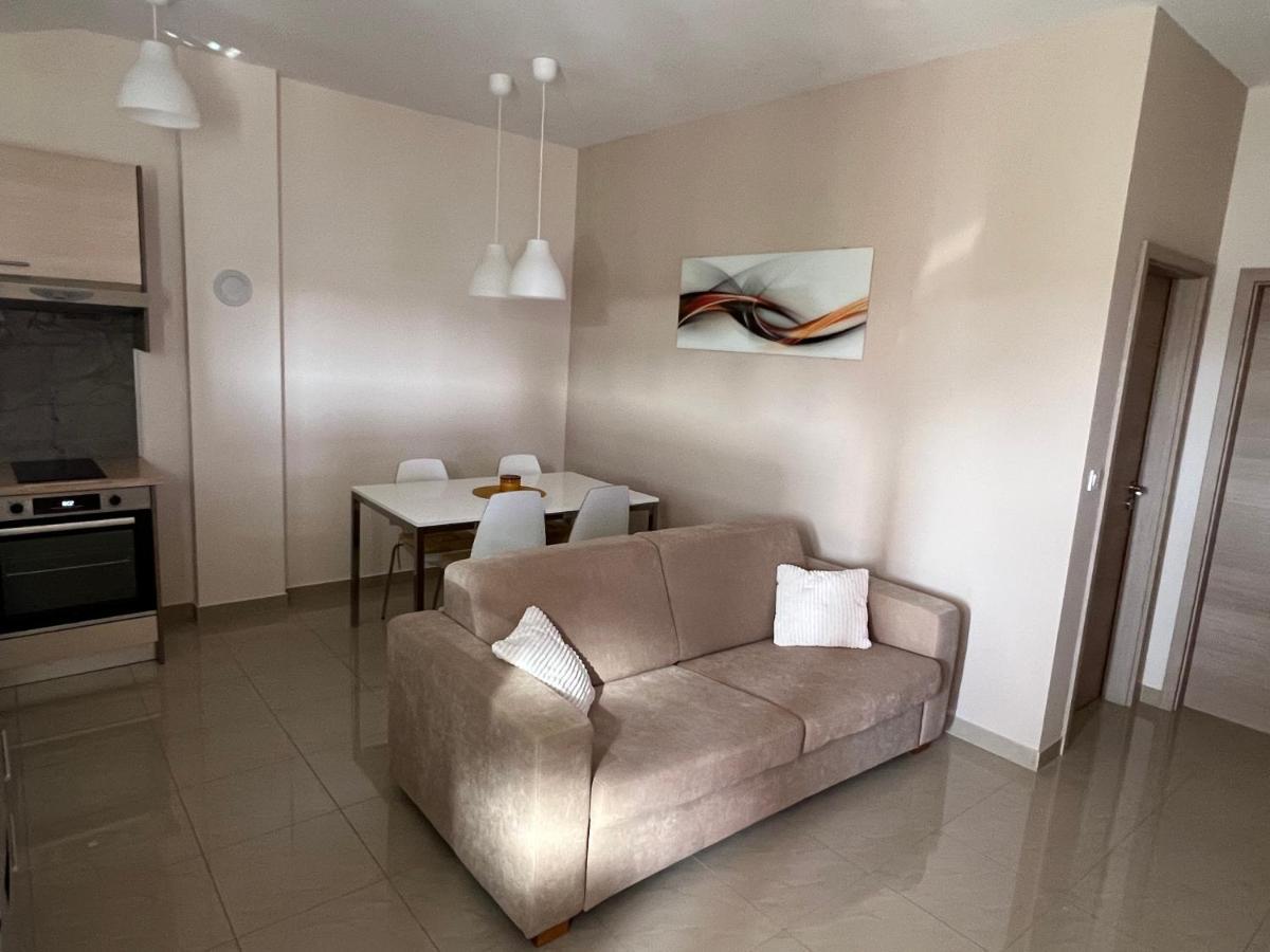 Apartmani Nina I Niko Ugljan Szoba fotó